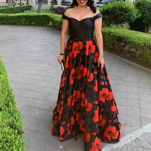 Prom/wedding dresses